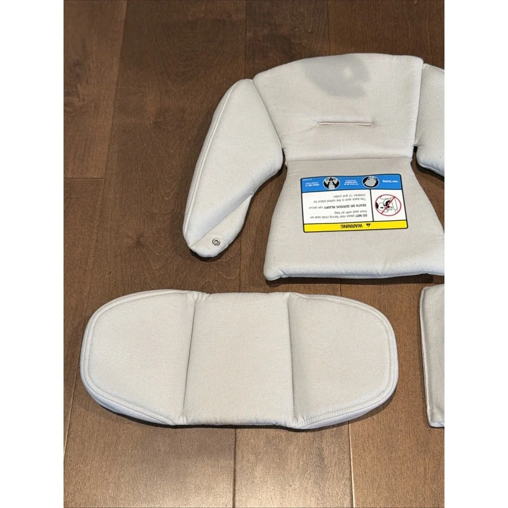 Nuna Exec Infant Body Support Insert Set Gray Car Seat Cushion